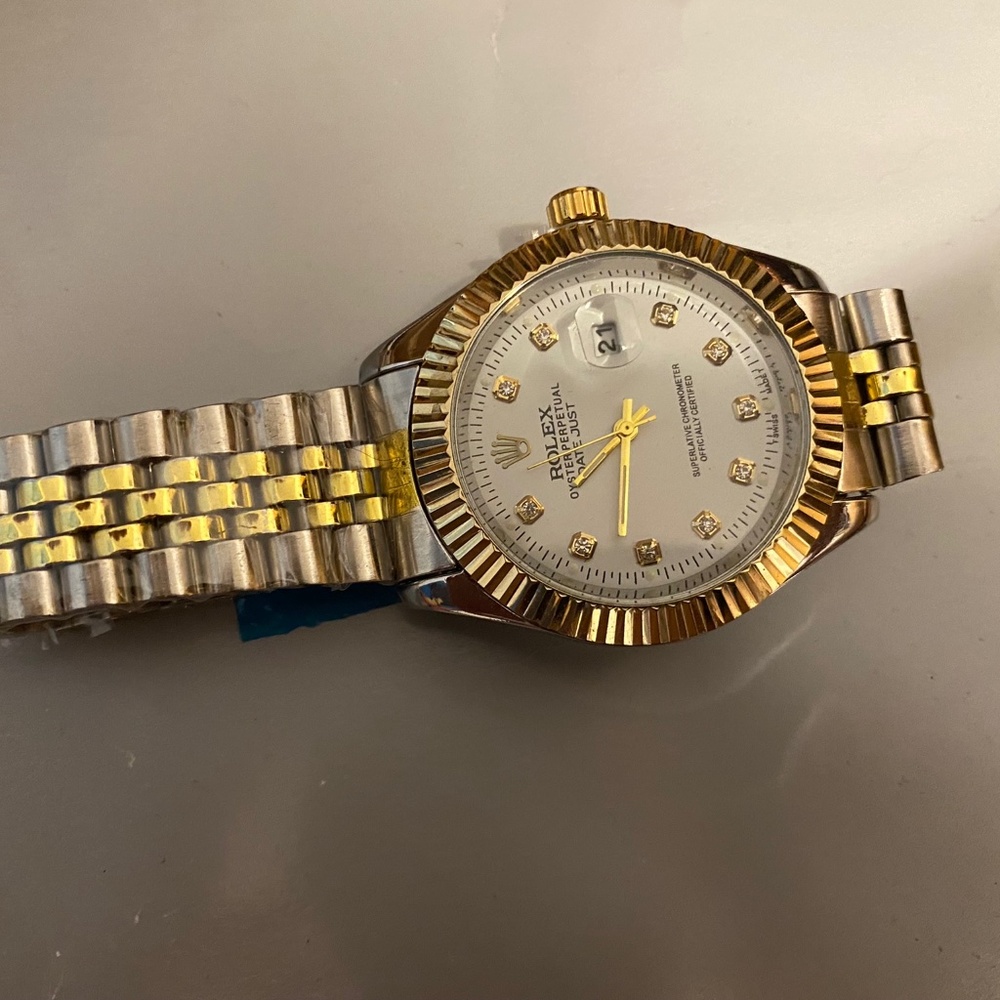 Watch excellent conditions